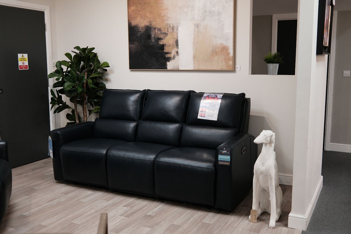 La-Z-Boy Essence Capsule 2 Seater Recliner Sofa La-Z-Boy Essence Capsule 2 Seater Recliner Sofa