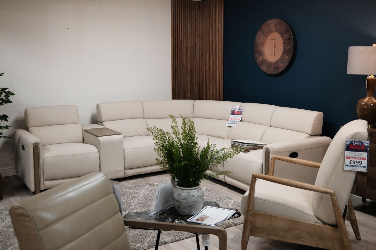 La-Z-Boy Faith Capsule 2 Seater Recliner Sofa La-Z-Boy Faith Capsule 2 Seater Recliner Sofa