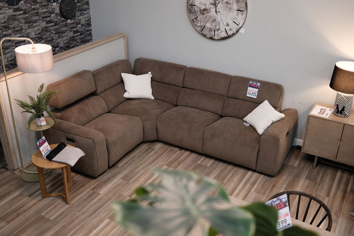 Summer 5 Seater Corner Sofa with Power Recliner and Headrest Summer 5 Seater Corner Sofa with Power Recliner and Headrest