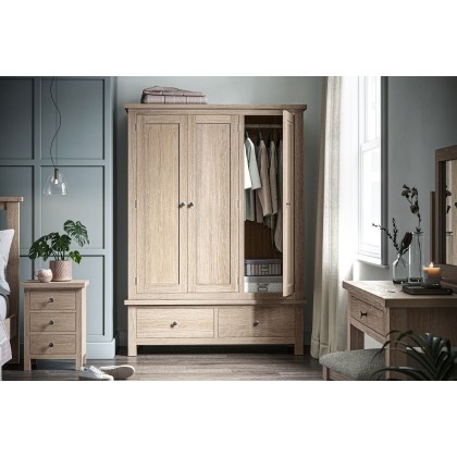 Modern Country Oak Triple Wardrobe