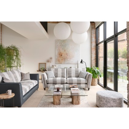 Parker Knoll Harlow Formal Back Grand 4 Seater Sofa