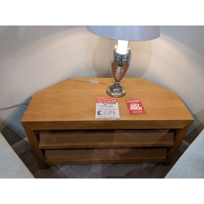 Ex-Display Truro - Moda Solid Oak Corner TV Unit Ex-Display Truro - Moda Solid Oak Corner TV Unit