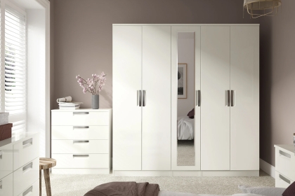Milly High-Gloss 3 Drawer Midi Chest of Drawers