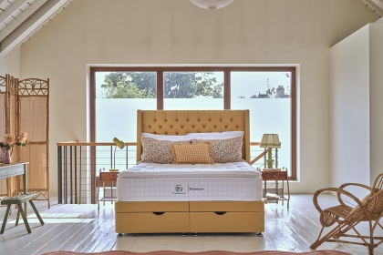 Sleepeezee Wool Luxe 3700 Divan Bed Sleepeezee Wool Luxe 3700 Divan Bed