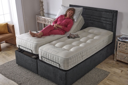 Adjust-A-Bed Natural 5000 Electric Adjustable Divan Bed with Standard Base Adjust-A-Bed Natural 5000 Electric Adjustable Divan Bed with Standard Base