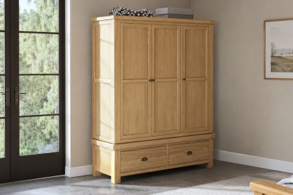 Normandy Chunky Country Oak Triple Wardrobe