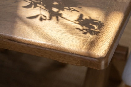 Tewkesbury Smoked Oak Cross-Leg 200-250cm Ext Dining Table Set with x6 Cross Back Chairs & Bench Tewkesbury Smoked Oak Cross-Leg 200-250cm Ext Dining Table Set with x6 Cross Back Chairs & Bench
