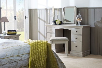 Bordeaux Painted Cotton Double Pedestral Dressing Table