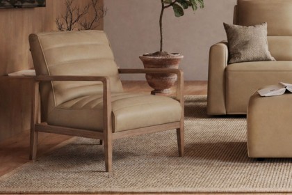 La-Z-Boy Essence Capsule Accent Chair