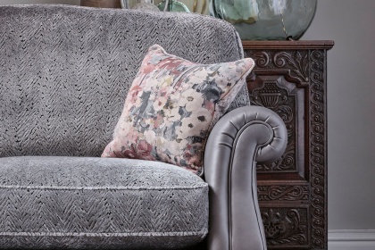 Parker Knoll Eastbury Pillow Back Grand 4 Seater Sofa