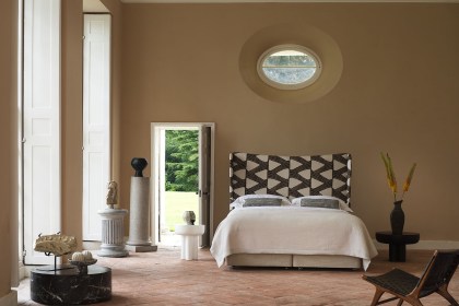 Hypnos Legacy Origins VI Pocket Firm Edge Deep Base Divan Bed