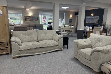 Ex-Display Newquay - Nicky 3str + Chair