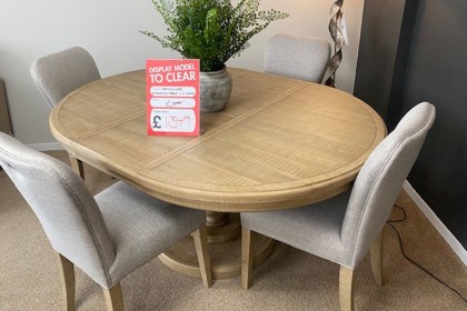 Ex-Display St Austell - Gallery Direct Vancouver Ext Dining Table + 4 Chairs