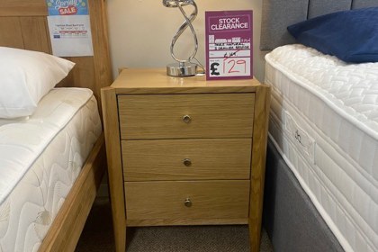 Ex-Display St Austell - Paris Oak Natural Bedside Table Ex-Display St Austell - Paris Oak Natural Bedside Table