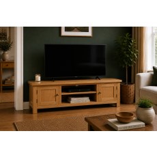 Salisbury Waxed Premium Oak Large Low Line Media Stand Salisbury Waxed Premium Oak Large Low Line Media Stand