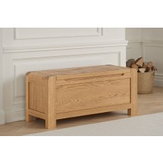 Bergen Oak Blanket Box Bergen Oak Blanket Box