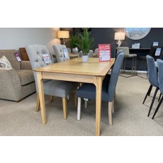 Ex-Display St Austell - NT Oak Dining Table Ex-Display St Austell - NT Oak Dining Table