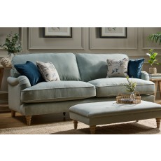 Beatrice Traditional Upholstered Sofa