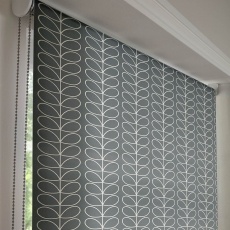 Orla Kiely - Linear Stem Silver Roller Blinds