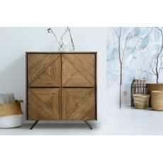 Hudson Solid Oak Highboard Hudson Solid Oak Highboard