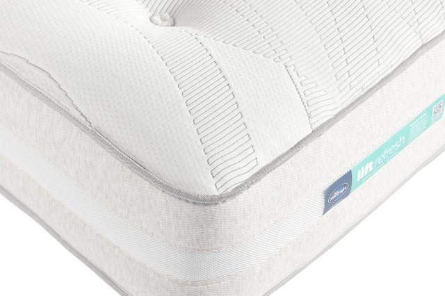 Silentnight Lift Refresh Menopause Mattress Silentnight Lift Refresh Menopause Mattress