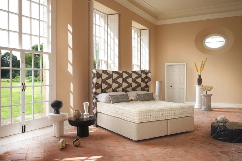 Hypnos Legacy Origins VI Pocket Firm Edge Deep Base Divan Bed Hypnos Legacy Origins VI Pocket Firm Edge Deep Base Divan Bed